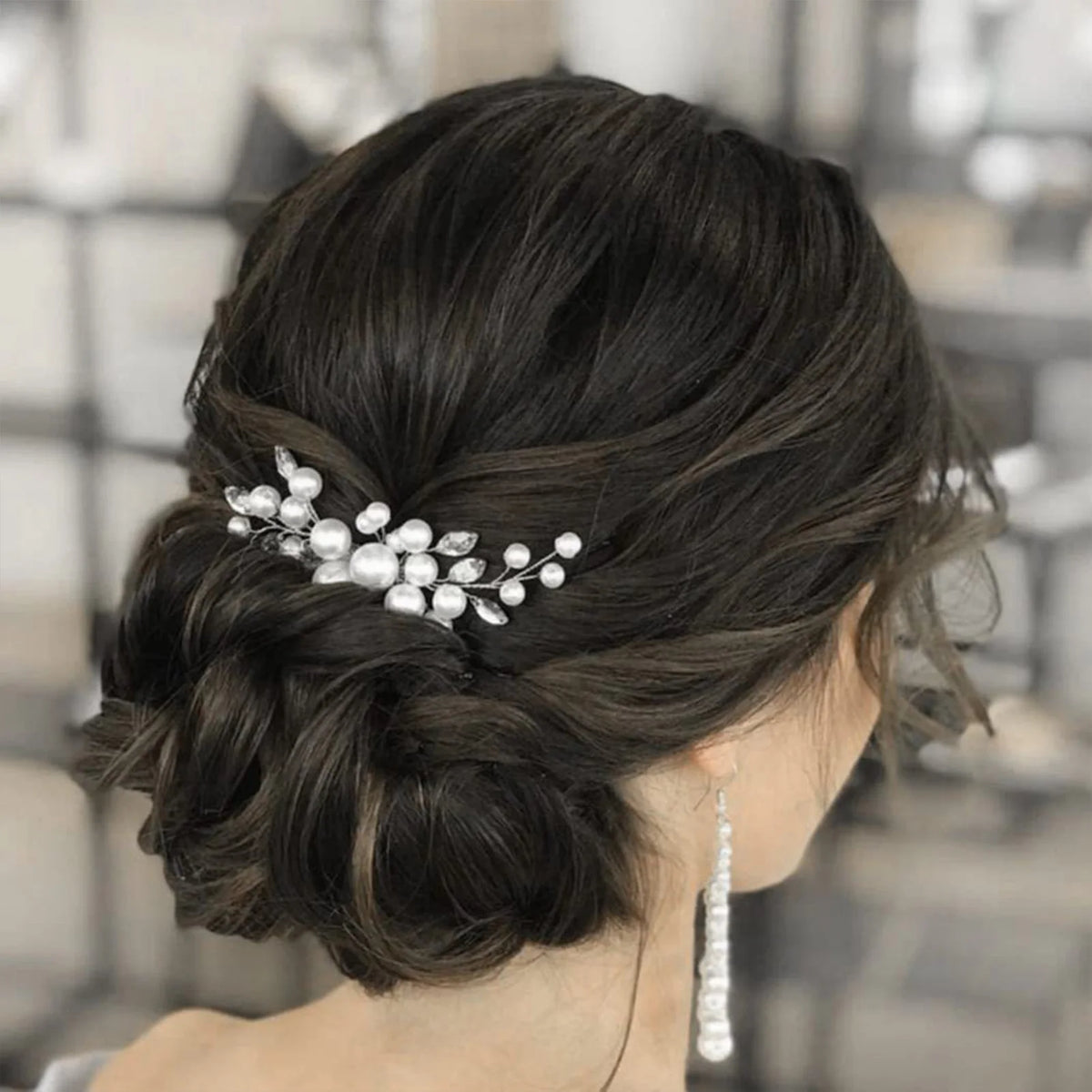 Bridal White Pearls Hair Comb Elegant Women Luxurious Alloy Mental Comb Barrette for Princess Hair Accessories Headpiece Jewelry